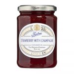 Mermelada de fresa con champagne Tiptree vista del frasco